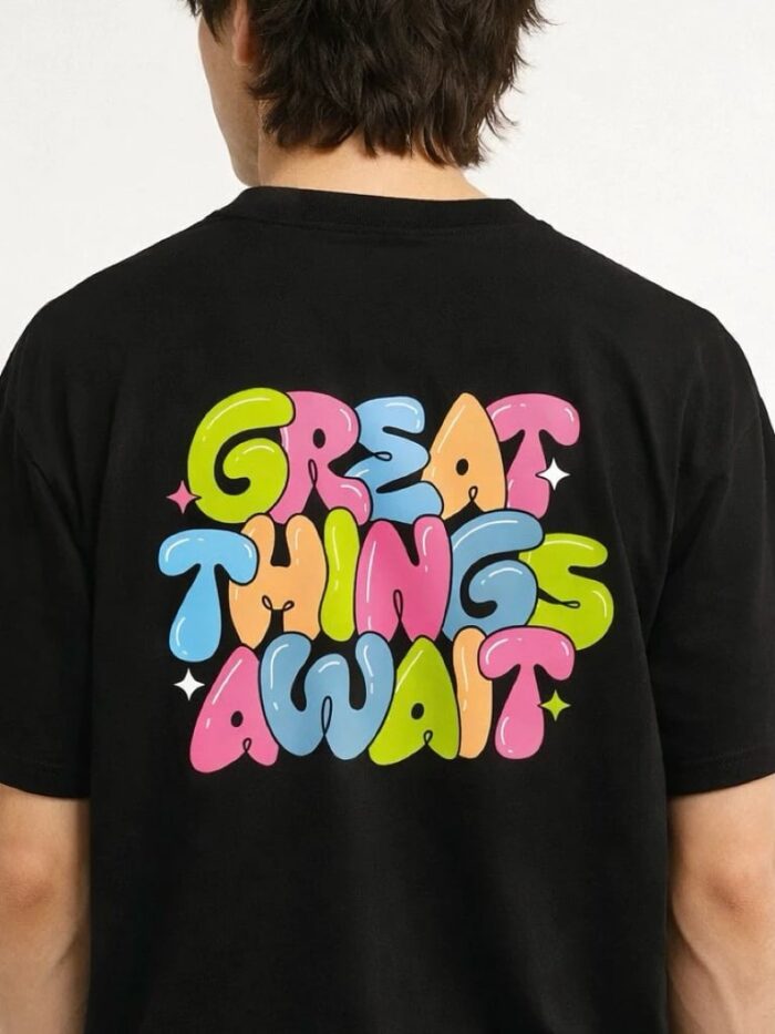เสื้อยืด Great things await มีไซส์ ขาวดำ สกรีนทั้งหน้าและหลัง
