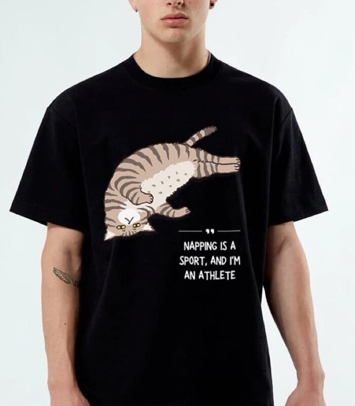 เสื้อยืด napping is a sport มีไซส์