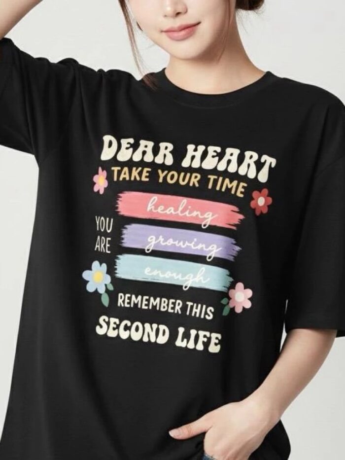 เสื้อยืดสีขาวดำลาย Dear Heart ดีไซน์น่ารัก ผู้หญิงผู้ชายใส่ได้ มีไซส์ S-3XL โอเวอร์ไซส์