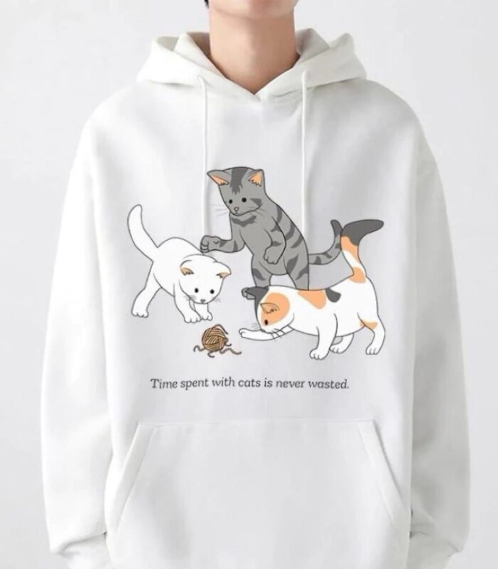 เสื้อฮู้ดแขนยาวลายแมว 3 ตัว มีสามสี โอเวอร์ไซส์